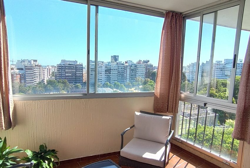 Balcón al frente (5)