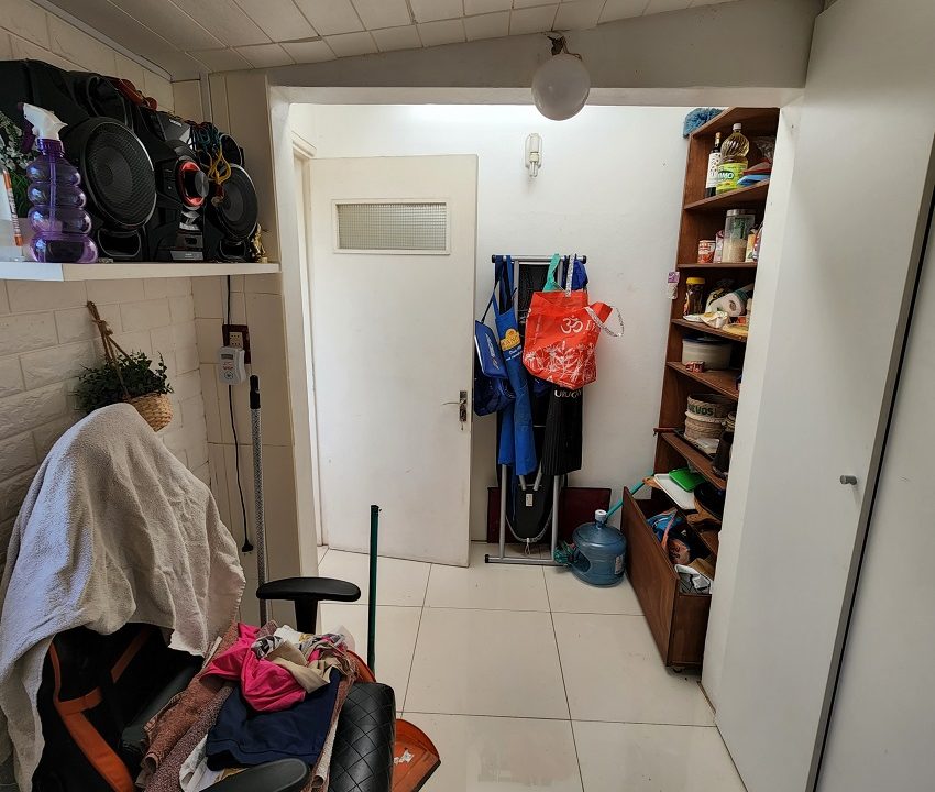 Cocina y lavadero o despensa (10)